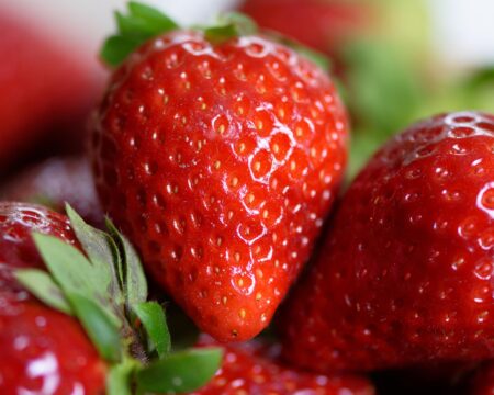 alexas_fotos-strawberries-4330211_1920